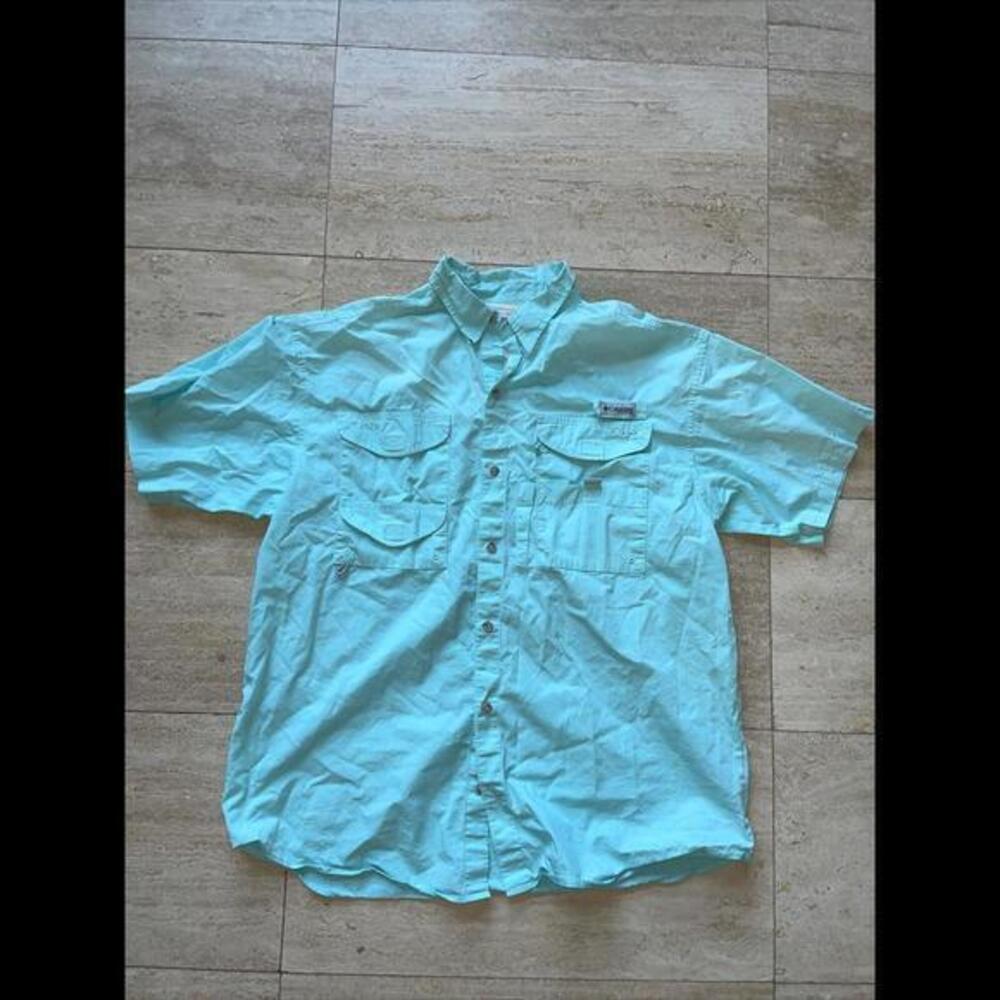 Columbia PFG Men’s Light Blue Short Sleeve Fishing Shirt Size L Cotton